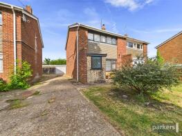 47, Austin Road, Woodley RG5 4EL