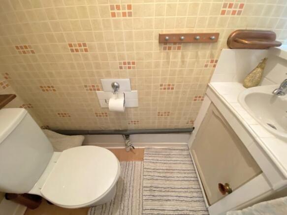 Downstairs Cloakroom