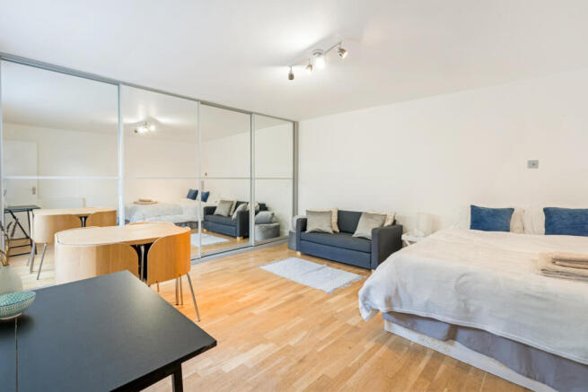 5a Berkley Road 2957