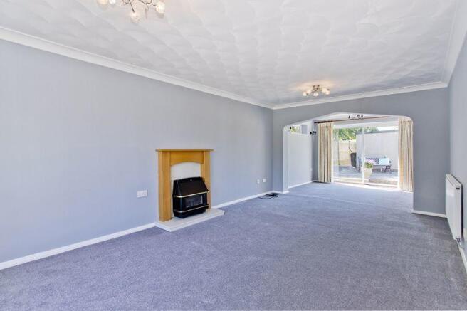 Living Room pic1