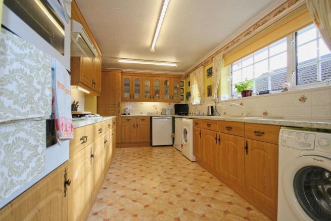 8 cedarwood avenue Hull (4)_lzn.jpg