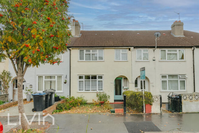 3-bed house on Kynaston Avenue, Thornton Heath, £380,000