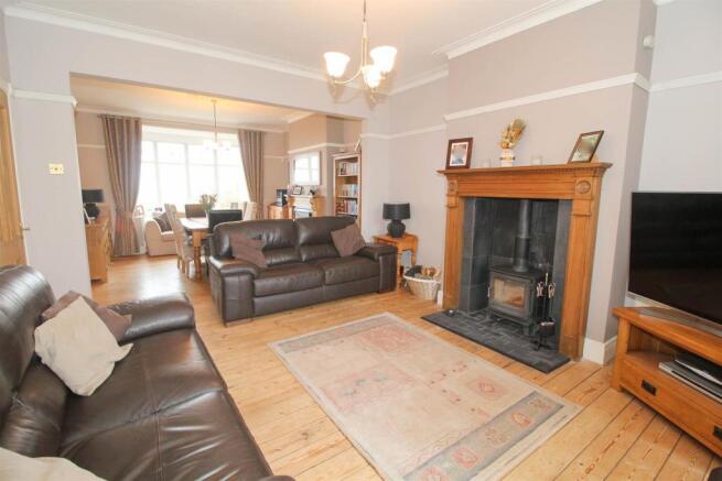 Lounge Dining Room