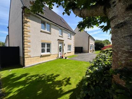 Glasgow Road, East Kilbride, Nerston Village, Glasgow
