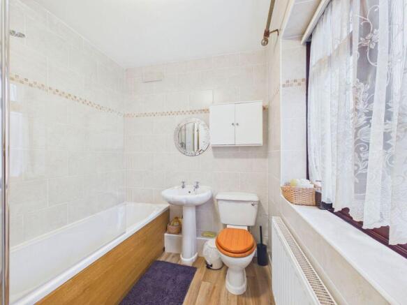 3 bed Detached for sale Image 6