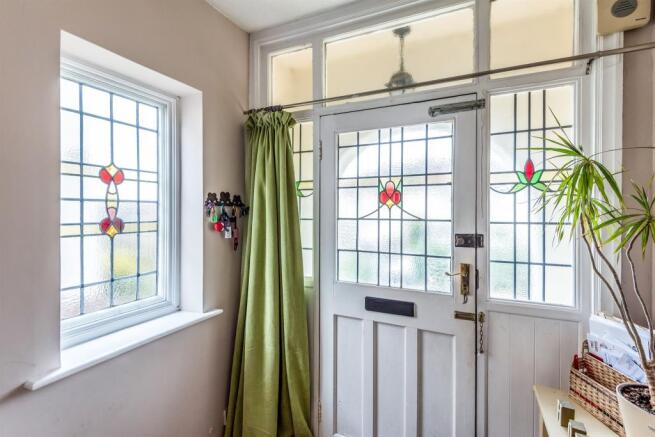 Entrance Hallway: