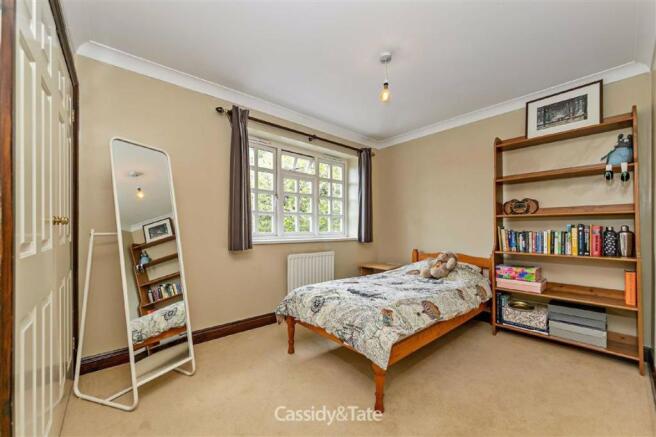 Photo 12
