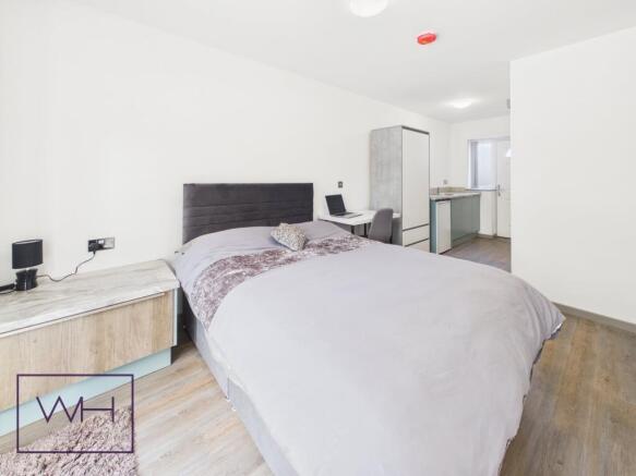 1 bed Serviced Apartments to rent Image 11
