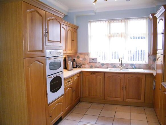 Kitchen 2