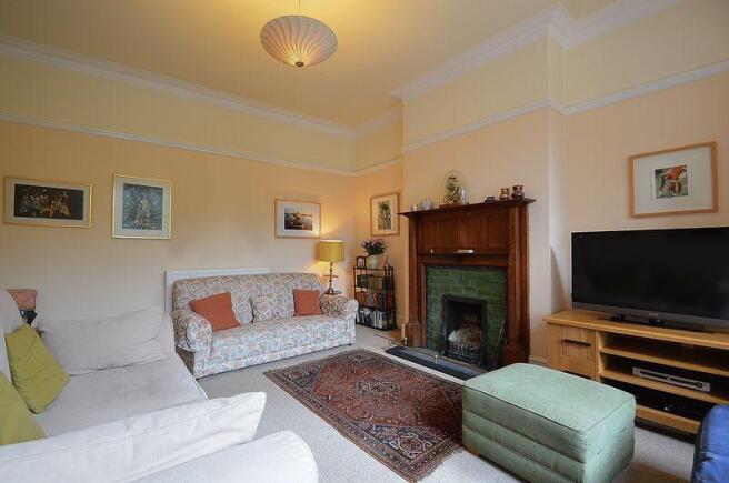 SITTING ROOM