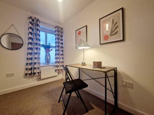 BEDROOM 2