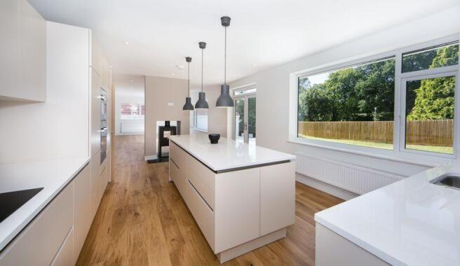 Kitchen/Dining...