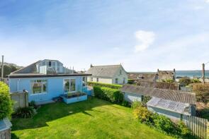 Trevalgan, Feliskirk Lane, Marazion TR17 0HA