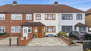 43, Ford Lane, Rainham RM13 7AS