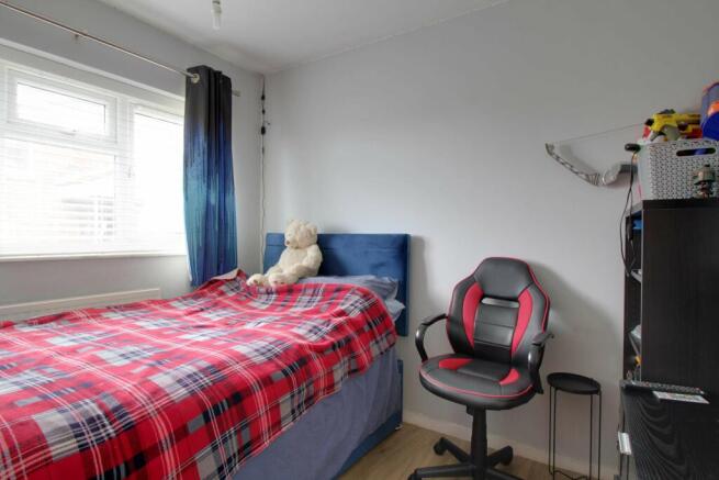 Bedroom 2 (Double)