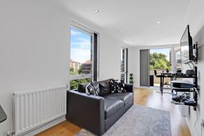 Flat 15, Severin Court, East Street, London SE17 2FS