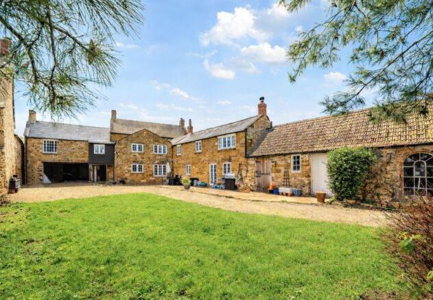 CALDECOTT FINAL REAR.JPG