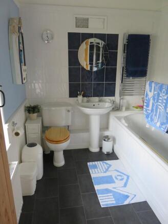 Photo 12