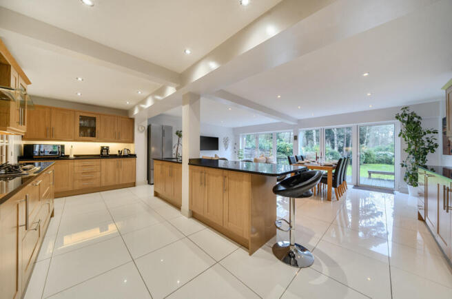 1403598-52-697b6a...