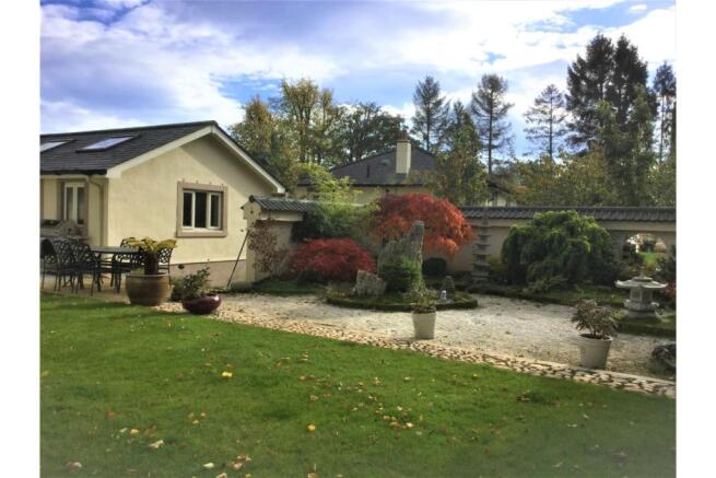 Landscaped  Gardens