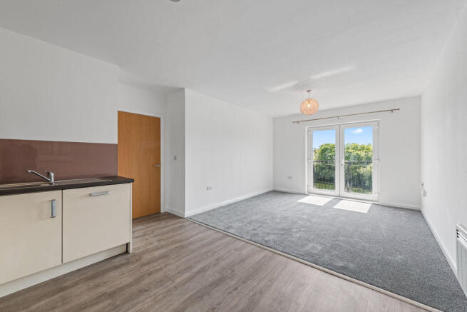 Lounge/Dining/Kitchen