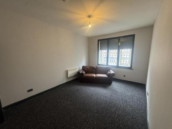 1 bed Apartment to rent Image 8