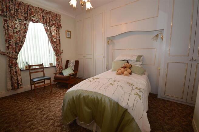 BEDROOM (1)