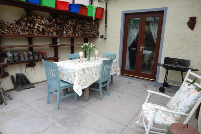 COVERED PATIO