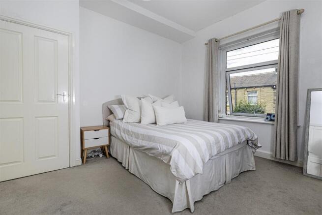 2 bed Terraced for sale Image 12