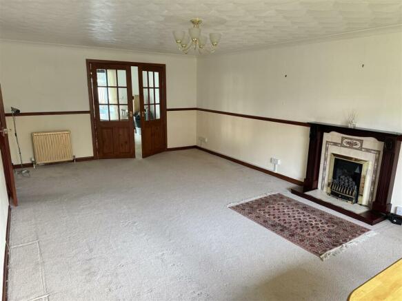 Lounge: