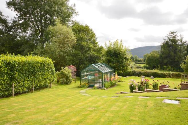 Side Lawn.JPG