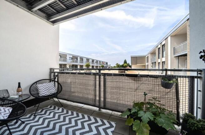 1311449-8-6851684...