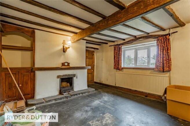 4 bed Detached for sale Image 6