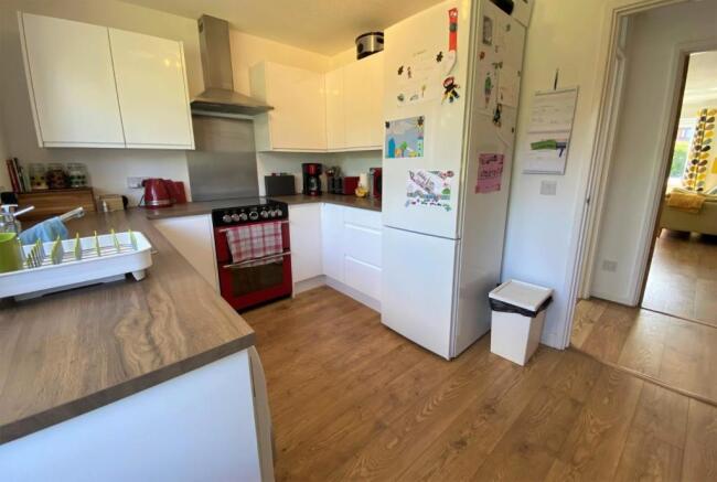 Kitchen 1.jpg