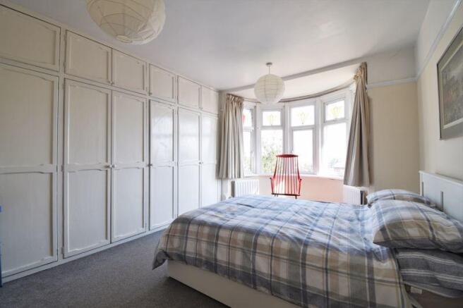 Bedroom 2 (2)