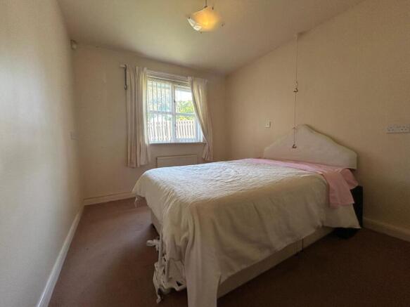 2 bed Bungalow for sale Image 6