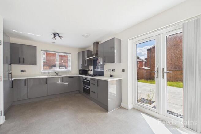 Kitchen/Dining Room
