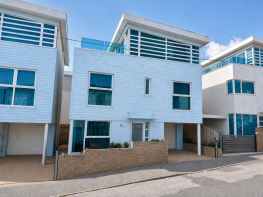 1a, Chaddesley Wood Road, Poole BH13 7PN