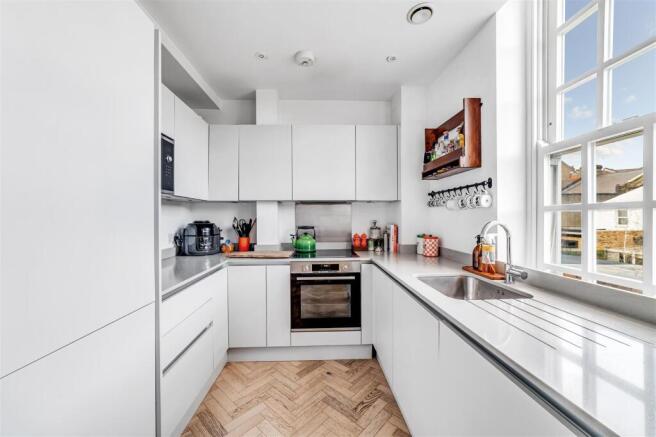 6 Alexandra House-6.jpg