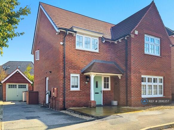 External View - 4 Bedroom Detached With Garage