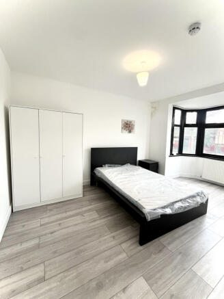 Recently Refurbished Double Room to Rent.