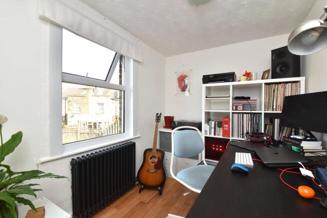 Photo 11