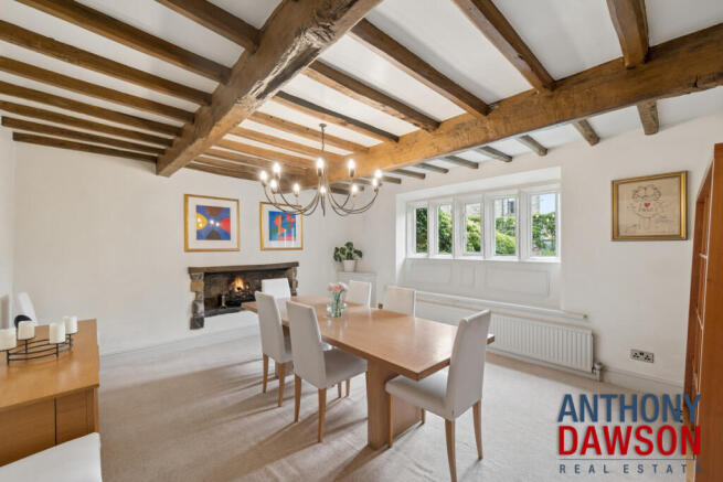 4 bed Detached for sale Image 7
