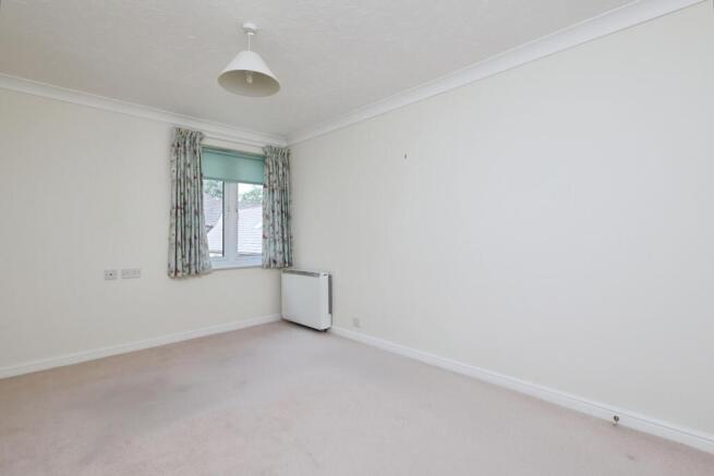 1 bed Apartment for sale Image 4