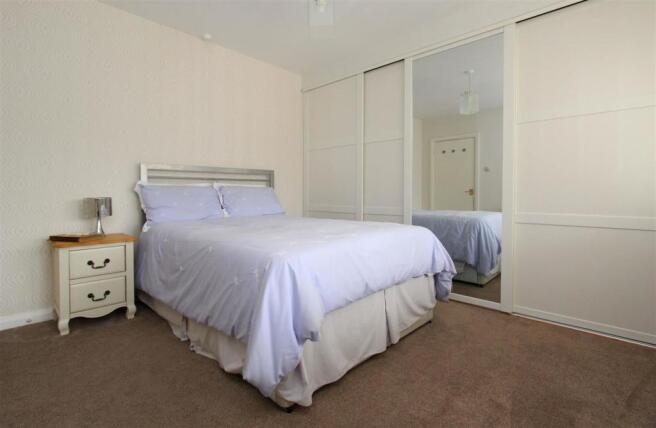 Bedroom 2.jpg