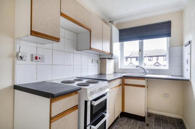 1395248-8-6968ec6...