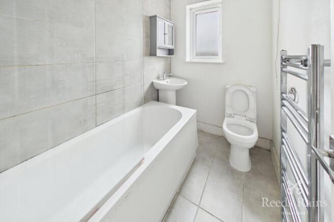 2 bed Semi-Detached for sale Image 7