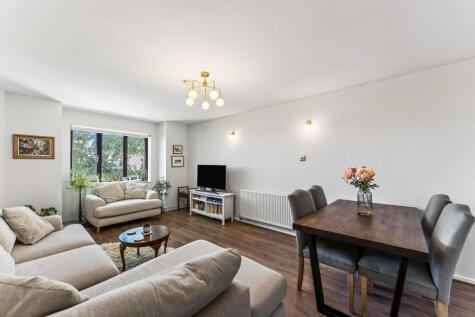 Gresham Way, London