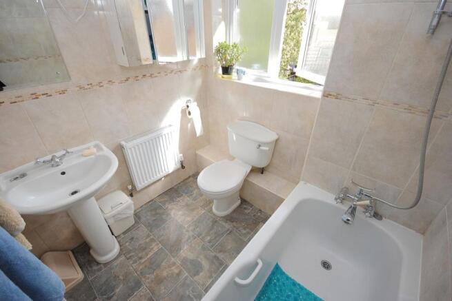 Bathroom / WC