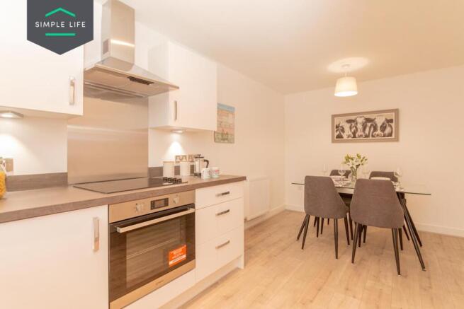 3 bed Semi-Detached to rent Image 5